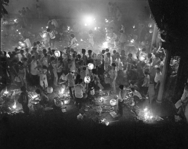 Time and Tide by Foo Tee Jun - Chinese devotees offer prayers on Chap Go Mei, c. 1960s