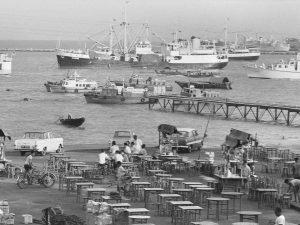 Time and Tide by Foo Tee Jun - View of hawkers at Clifford Pier, c. 1960s