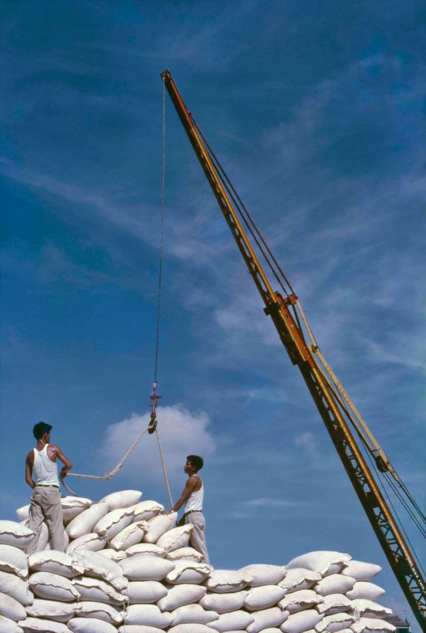 Time and Tide by Foo Tee Jun - Unloading activities at Clarke Quay, c. 1970s