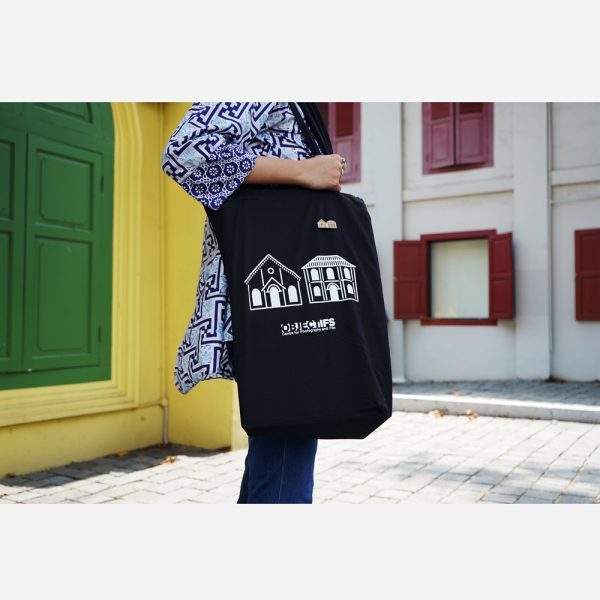 OBJECTIFS BLACK TOTE BAG
